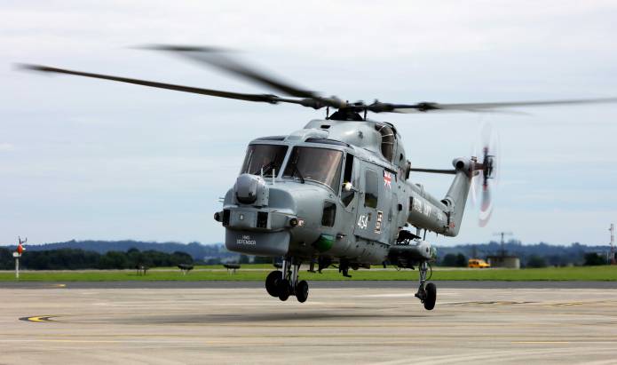 YEOVILTON LIFE: Smiles and tears as helicopter crew returns home Photo 1