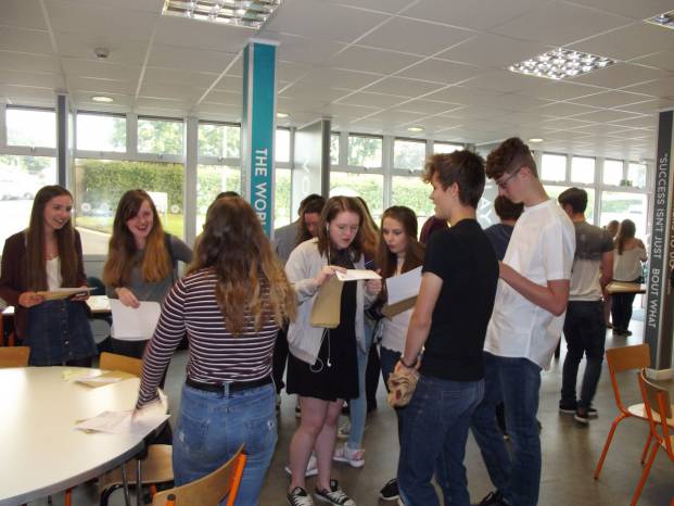 SCHOOL NEWS: Superb GCSE results reflect “can-do” attitude of Preston students