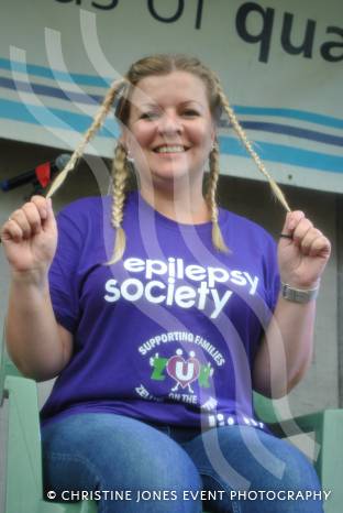 SOUTH SOMERSET NEWS: Anji loses her hair for charity Photo 2