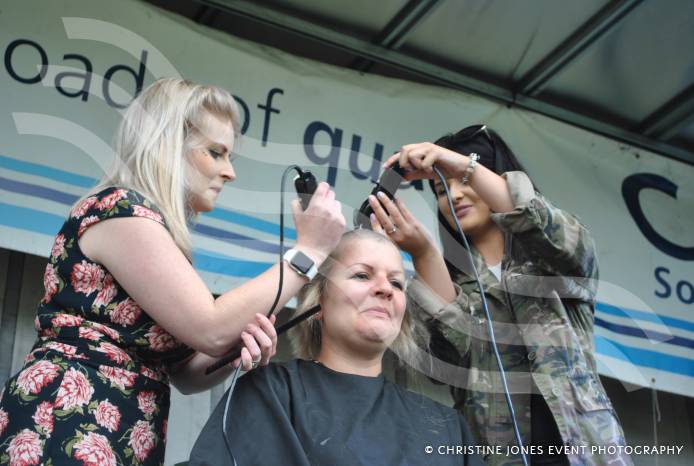 SOUTH SOMERSET NEWS: Anji loses her hair for charity Photo 6