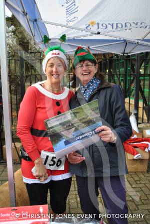 Yeovil Santa Dash Pt 1 – December 11, 2016: The annual Santa Dash in aid of St Margaret’s Somerset Hospice took place at Yeovil Country Park. Photo 4