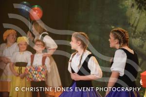 Snow White with Castaways Pt 1A – January 2017: The Castaway Theatre Group performed Snow White at Westfield Academy in Yeovil from January 26-28, 2017. Here are pictures involving Team Snow. Photo 2