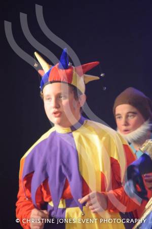 Snow White with Castaways Pt 12A – January 2017: The Castaway Theatre Group performed Snow White at Westfield Academy in Yeovil from January 26-28, 2017. Here are pictures involving Team Snow. Photo 24