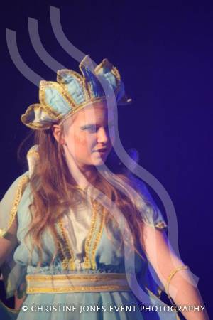 Snow White with Castaways Pt 12A – January 2017: The Castaway Theatre Group performed Snow White at Westfield Academy in Yeovil from January 26-28, 2017. Here are pictures involving Team Snow. Photo 4