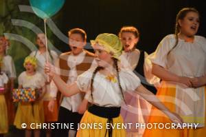 Snow White with Castaways Pt 2B – January 2017: The Castaway Theatre Group performed Snow White at Westfield Academy in Yeovil from January 26-28, 2017. Here are pictures involving Team White. Photo 4