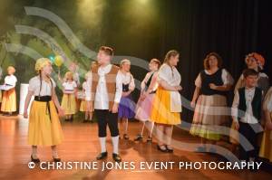 Snow White with Castaways Pt 2B – January 2017: The Castaway Theatre Group performed Snow White at Westfield Academy in Yeovil from January 26-28, 2017. Here are pictures involving Team White. Photo 6