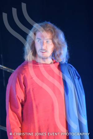 Jesus Christ Superstar Part 7 – March 2017: The Yeovil Amateur Operatic Society performs Jesus Christ Superstar at the Octagon Theatre in Yeovil from March 28 to April 8, 2017. Photo 10