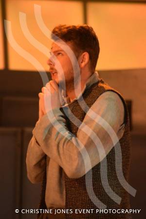 Jesus Christ Superstar Part 8 – March 2017: The Yeovil Amateur Operatic Society performs Jesus Christ Superstar at the Octagon Theatre in Yeovil from March 28 to April 8, 2017. Photo 7