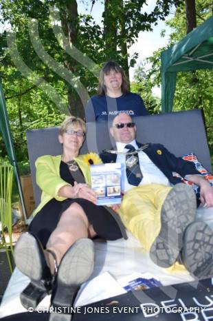 LEISURE: Hospice fete basks in sunshine Photo 1