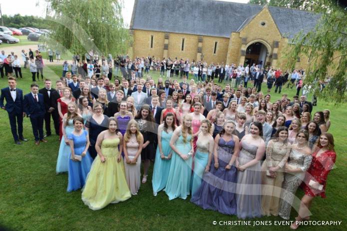 SCHOOL NEWS: Buckler’s Mead students turn on the style for Year 11 prom