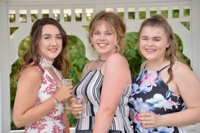 SCHOOL NEWS: Celebrations for Wadham’s Sixth-Form students Photo 4