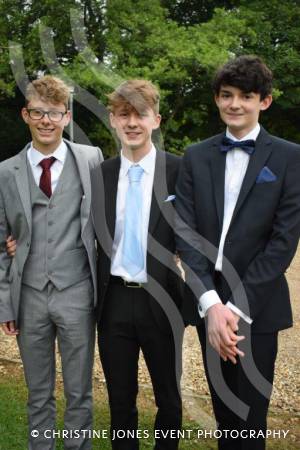 Westfield Academy Year 11 Prom Part 5 – June 2017: Year 11 students from Westfield Academy enjoy their Prom at Haselbury Mill. Photo 15