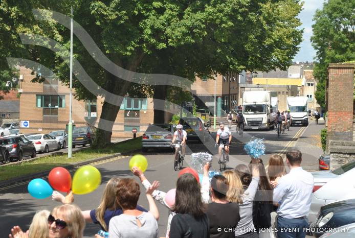 YEOVIL NEWS: Cyclists return home after marathon bike ride Photo 2