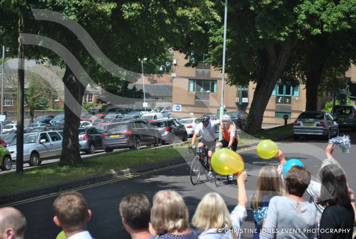 YEOVIL NEWS: Cyclists return home after marathon bike ride Photo 4