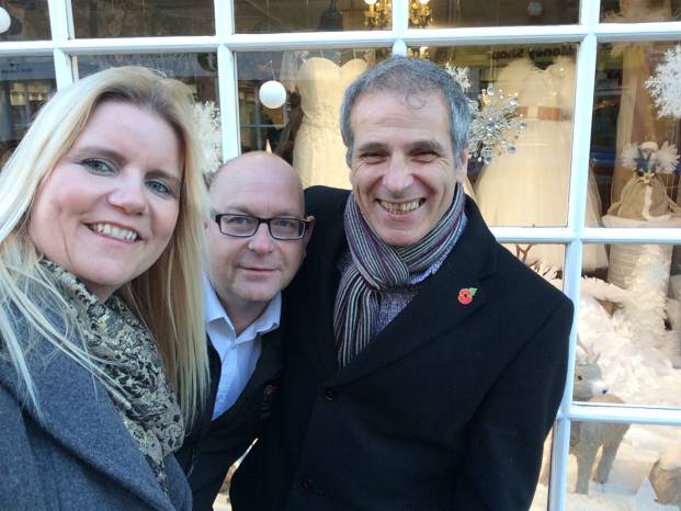 YEOVIL NEWS: Mayor and Co given tough choice in Christmas shop window competition