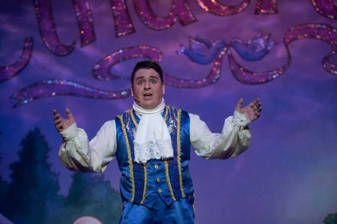 REVIEW: You’re on the ball if you’re going to the ball with Cinderella at the Octagon Theatre Photo 10