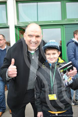 GLOVERS NEWS: Did we catch you on camera the last time Yeovil Town played Man Utd? Photo 12