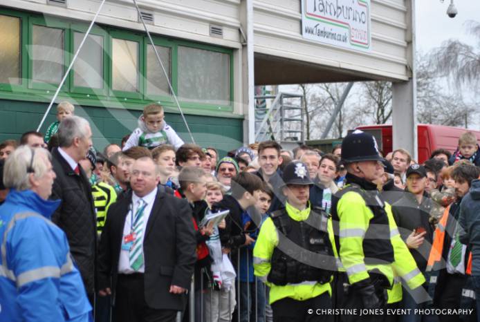 GLOVERS NEWS: Did we catch you on camera the last time Yeovil Town played Man Utd? Photo 22