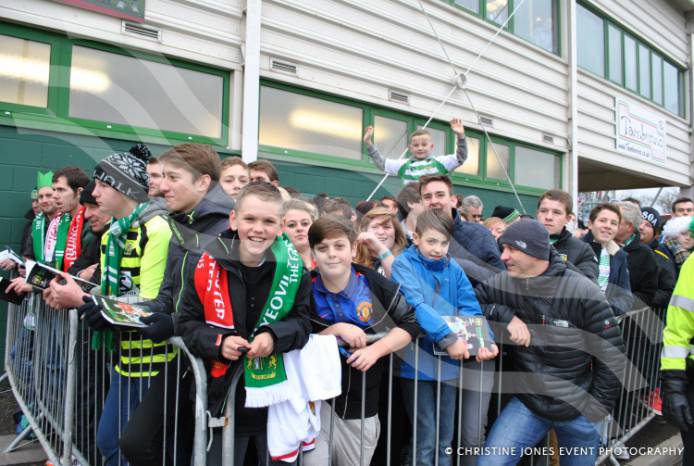 GLOVERS NEWS: Did we catch you on camera the last time Yeovil Town played Man Utd? Photo 8