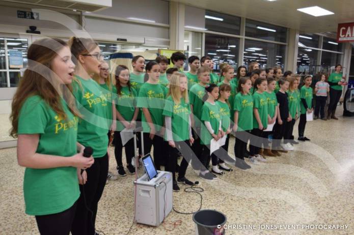 LEISURE: Castaways take Tesco shoppers off to Neverland and Peter Pan Photo 1