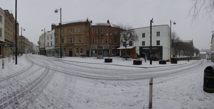 YEOVIL NEWS: Snow arrives and causes the usual problems