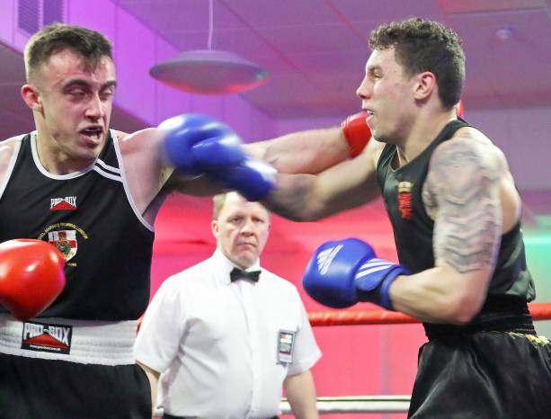 YEOVILTON LIFE: Boxing packs a punch for charity Photo 4