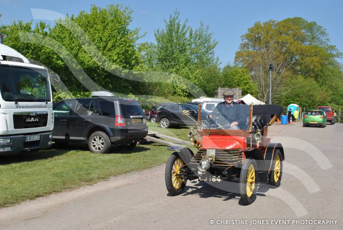 LEISURE: Abbey Hill Steam Rally basks in the sunshine Photo 12