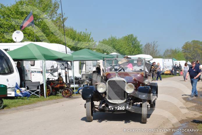 LEISURE: Abbey Hill Steam Rally basks in the sunshine Photo 4