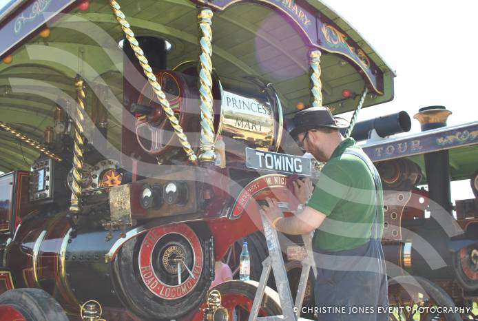 LEISURE: Abbey Hill Steam Rally basks in the sunshine Photo 8