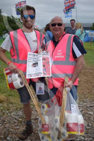 YEOVIL NEWS: Former Mayor resigns from Yeovil Town Council after being told to STOP supporting his chosen charities Photo 1