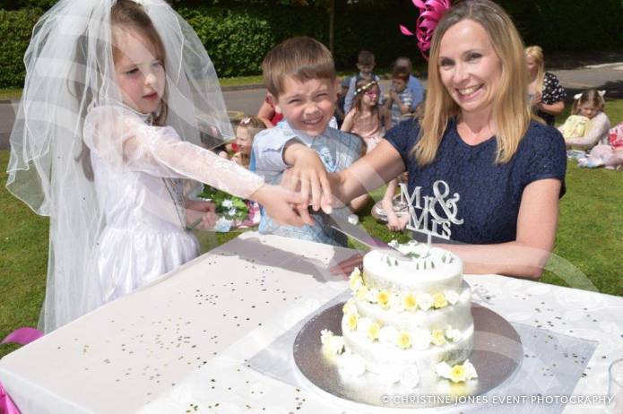 SCHOOL NEWS: Tiny tots tie the knot ahead of the Royal Wedding Photo 1