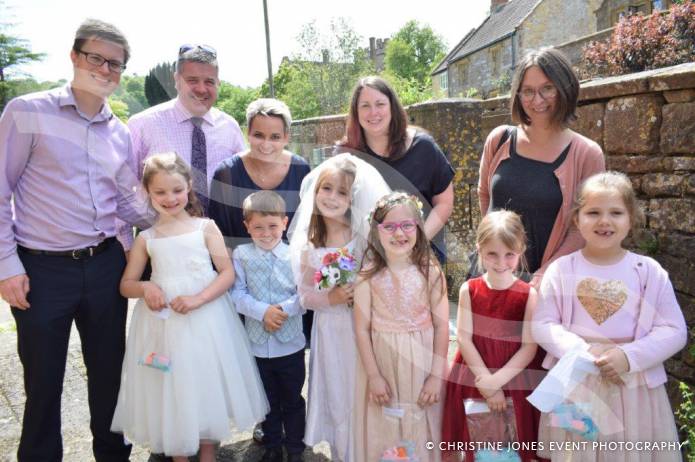 SCHOOL NEWS: Tiny tots tie the knot ahead of the Royal Wedding Photo 3