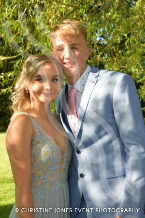 Wadham School Yr 11 Prom – June 26, 2018: Year 11 students at Wadham School in Crewkerne celebrated their end-of-school prom in traditional style at Haslebury Mill. Photo 26