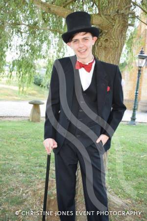 Buckler’s Mead Academy Year 11 Prom Pt 2 – July 5, 2018: Students dressed in their best for the annual Year 11 Prom held at Haselbury Mill. Photo 12