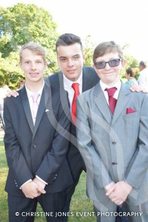 Buckler’s Mead Academy Year 11 Prom Pt 3 – July 5, 2018: Students dressed in their best for the annual Year 11 Prom held at Haselbury Mill. Photo 2