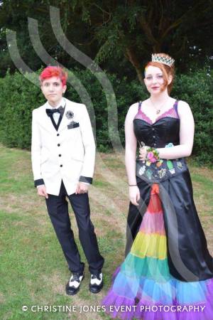 Stanchester Academy Pt 3 Year 11 Prom – July 12, 2018: Students from Stanchester Academy enjoyed the traditional end-of-school Year 11 Prom at Dillington House near Ilminster. Photo 13