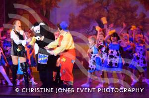 YAPS and Jack and the Beanstalk – Part 4: Yeovil Amateur Pantomime Society brought panto magic to the Octagon Theatre in Yeovil from January 22-26, 2019. Photo 6