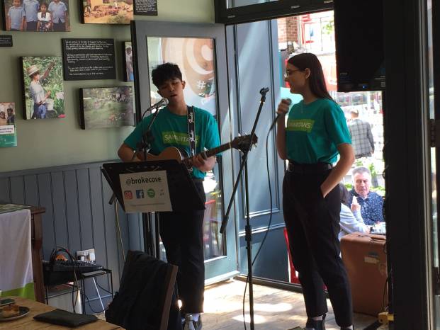 YEOVIL NEWS: Coffee shop supports Samaritans