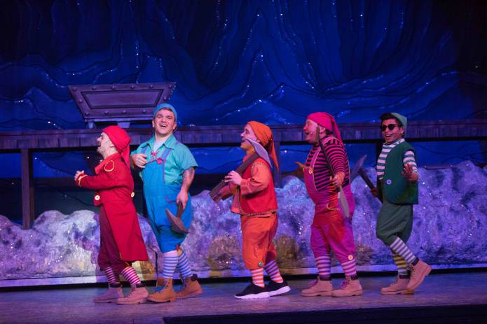 LEISURE: Octagon laughs through Christmas with panto magic Photo 4