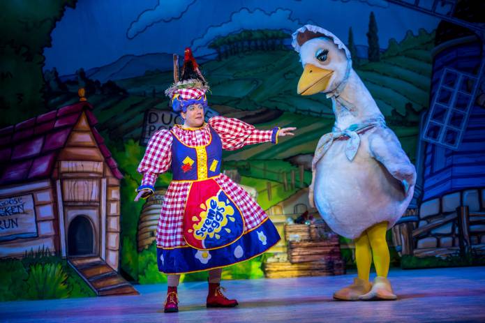 PANTO REVIEW: Don’t miss out - Mother Goose really is a hidden gem of a pantomime! Photo 1