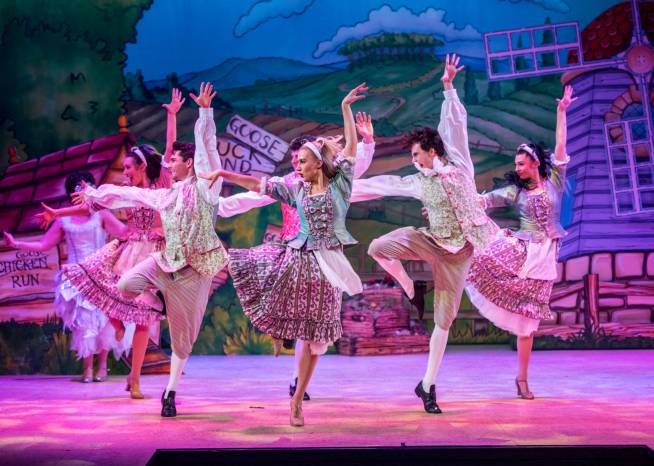 PANTO REVIEW: Don’t miss out - Mother Goose really is a hidden gem of a pantomime! Photo 2