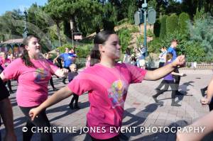 Castaway Theatre Group in Disneyland Paris 2022 – Gallery Part 7: The Castaway Theatre Group was at Disneyland Paris from August 28-30, 2022, including a performance and parade on August 29. Photo 10