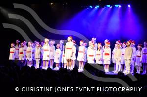A Christmas Spectacular – Gallery Part 1: Photos from Castaway Theatre Group’s festive show at Westlands Entertainment Venue in Yeovil on December 18, 2022. Photo 7