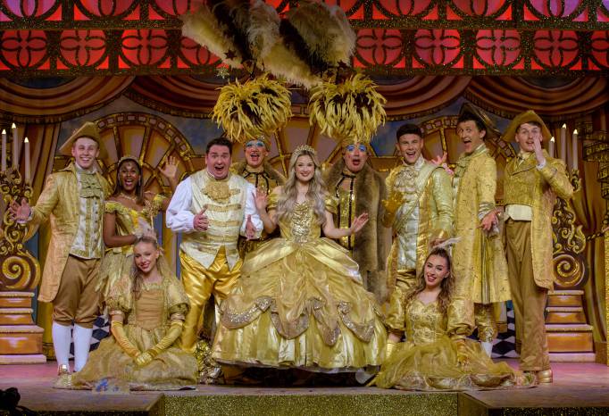 LEISURE: Different venue, but do not fear – the Yeovil pantomime is as magical as ever! Photo 1
