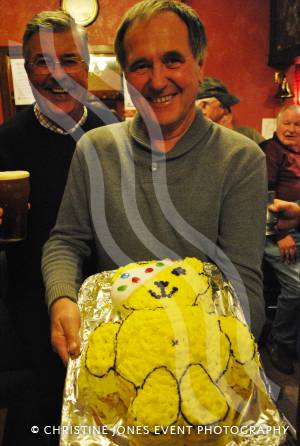 Get Well Somer Appeal at Brewers Arms - Nov 15, 2013: Mike Turner with a Pudsey cake. Photo 5