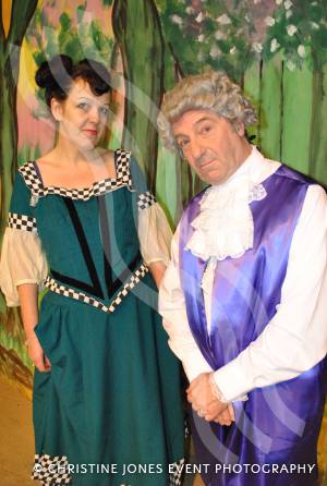 CUDOS and Cinderella – January 2014: Dame Juniper (Amanda Perry) with Baron Hardup (Dave Phillips). Photo 4.