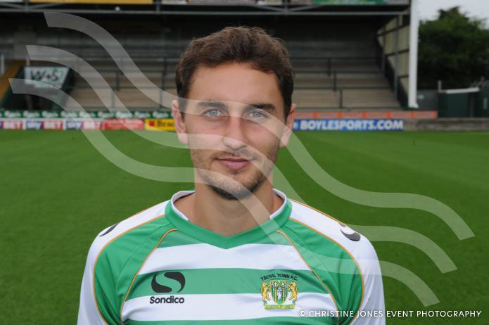Yeovil Town say farewell to Ed Upson