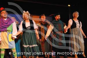 Cloverleaf & Sleeping Beauty - February 2014: Singing and dancing on stage. Photo 10