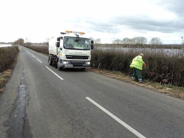 SOUTH SOMERSET NEWS: Streetscene staff on the clean-up operation