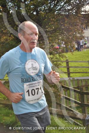 Ilminster Mayor, Cllr Roger Swann, completes the 2012 Ilminster Lions 10k